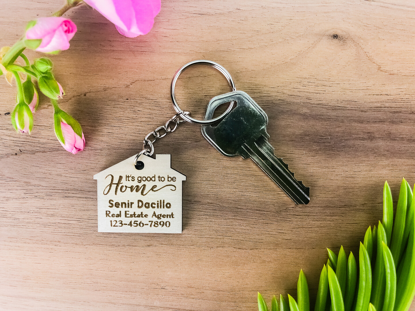 Its good to be home real estate keychain IGTBHREK-01